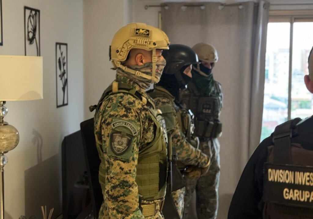 El allanamiento en Posadas fue realizado por agentes del GOE, con orden de la Justicia Federal de Chaco.